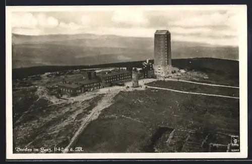 AK Brocken im Harz, Hotel vom Flugzeug aus