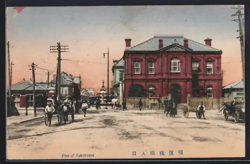 AK Yokohama, Pier