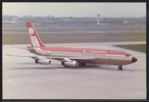 Fotografie Flugzeug Boeing 720 Aeroamerica N733T in Berlin-Tegel