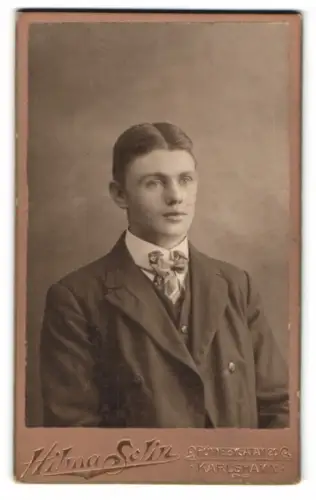 Fotografie Hilma Selin, Karlshamn, Ronnebygatan 20, Porträt eines jungen Mannes