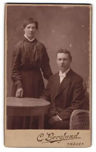 Fotografie C. Berglund, Trädet, Porträt eines Paares