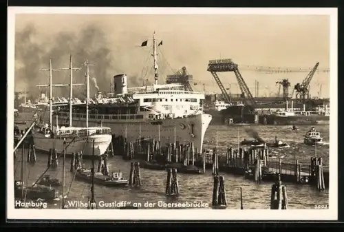 AK Hamburg, KdF-Schiff Wilhelm Gustloff an der Überseebrücke