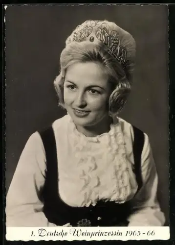 AK Anstrud Winkens, 1. Deutsche Weinprinzessin 1965-1966