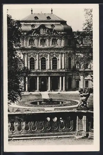 AK Würzburg, Residenz, Mittelpavillon der Gartenfront