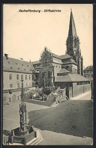AK Aschaffenburg, Stiftskirche und Brunnen aus der Vogelschau