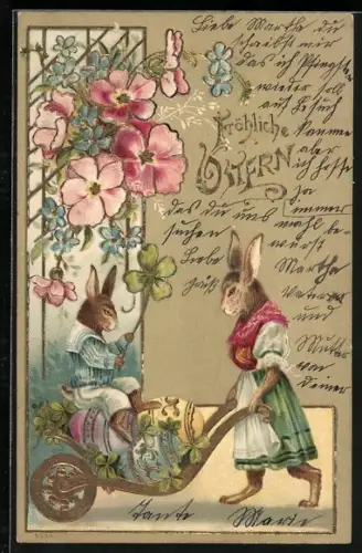 AK Zwei Osterhasen mit einem Karren voller Ostereier, Fröhliche Ostern