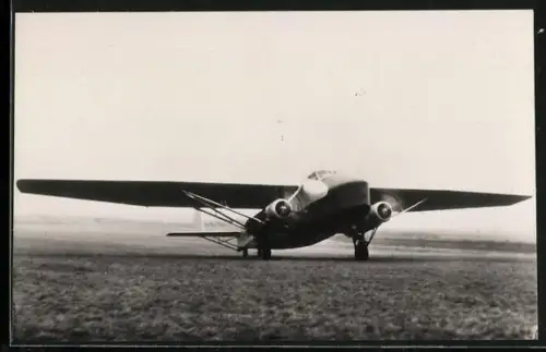AK Verkeersvliegtuig Farman F 224, van de Air France, Flugzeug am Boden