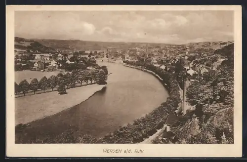 AK Werden a. d. Ruhr, Flusspartie mit Blick zur Stadt