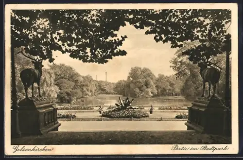 AK Gelsenkirchen, Partie im Stadtpark, mit Hirschstatuen