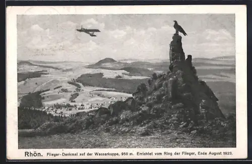 AK Gersfeld / Rhön, Flieger-Denkmal auf der Wasserkuppe, Flugzeug beim Überflug