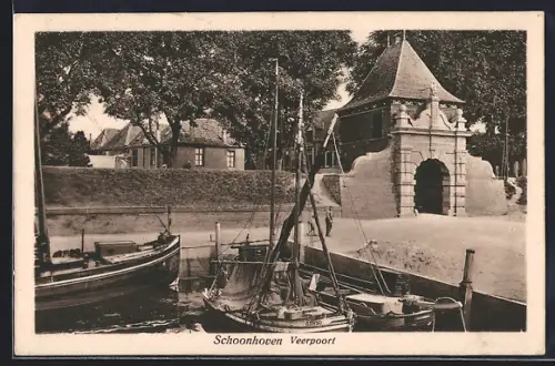 AK Schoonhoven, Veerpoort, mit Segelboot