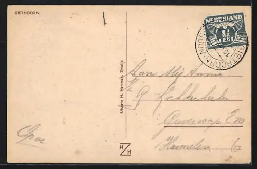 AK Giethoorn, Kahnpartie unter einer Brücke, mit Reetdach-Haus