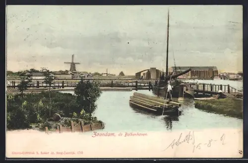 AK Zaandam, de Balkenhaven, Ansicht des Hafens mit Langholzkahn