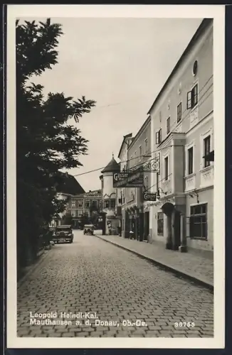 AK Mauthausen a. d. Donau, Arras Gasthof und Gasthof zur Post am Leopold Heindl-Kai