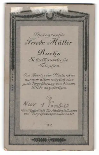 Fotografie Friedr. Müller, Buchs, Schulhausstrasse, Anschrift des Atelier im Passepartoutrahmen