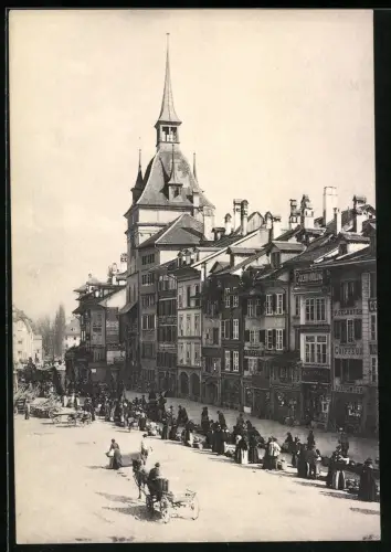 Fotografie - Lichtdruck Mono-Gravüre Nr. 5504, Kilchberg, Ansicht Bern, Markt mit Geschäftshäusern & Marktständen