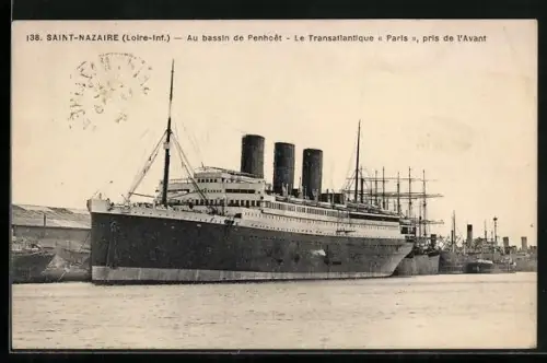 AK Passagierschiff Paris vor Anker