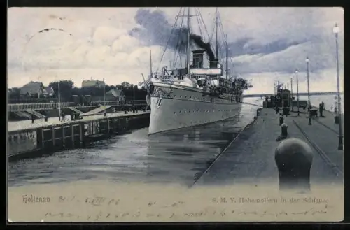 AK Holtenau, SMY Hohenzollern in der Schleuse
