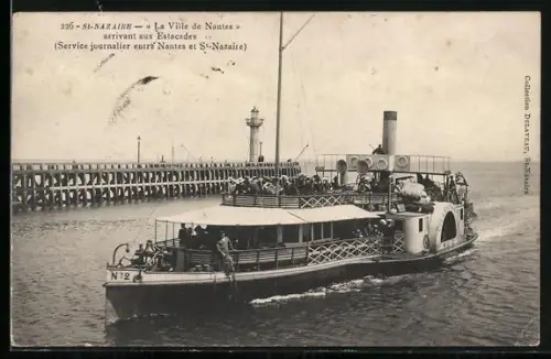 AK Saint-Nazaire, Passagierschiff La Ville de Nantes arrivant aux Estacades