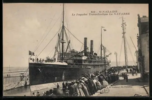 AK St-Nazaire, Le Paquebot Transatlantique La Navarre, Passagierschiff