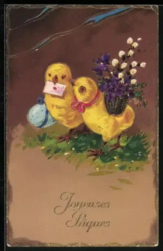 Künstler-AK Zwei Osterküken mit Blumen und einem Brief, Joyeuses Paques