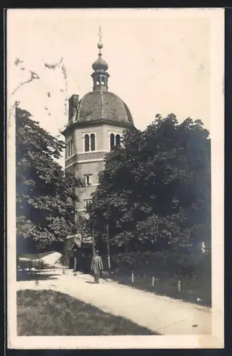 AK Graz, Schlossberg-Glockenturm mit Weg