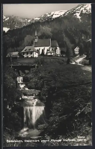 AK Seewiesen /Steiermark, Flusspartie mit Kirche gegen Aflenzer Staritzen