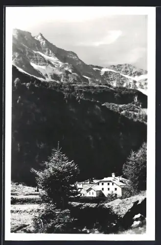 AK Rauris, Kolm-Saigurn, Naturfreundehaus Kolm-Saigurn mit dem Hohen Sonnblick