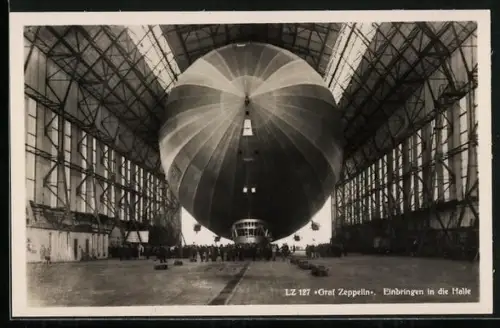 AK Zeppelin LZ 127 - Graf Zeppelin wird in die Halle gebracht