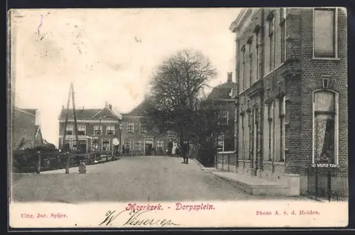 AK Meerkerk, Dorpsplein