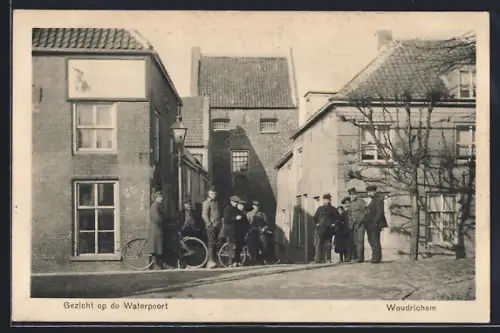 AK Woudrichem, Gezicht op de Waterpoort