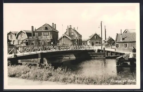 AK Arkel, Uferpartie mit Brücke