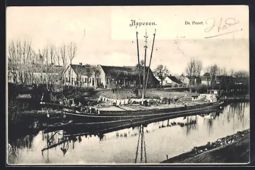 AK Asperen, De Poort