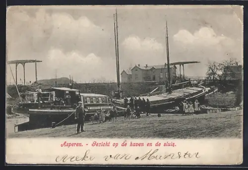AK Asperen, Gezicht op de haven en de sluis