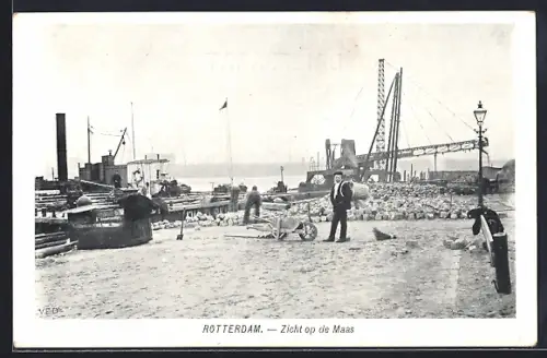 AK Rotterdam, Zicht op de Maas