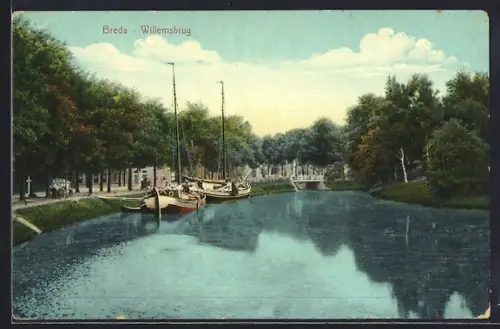 AK Breda, Willemsbrug, Partie mit Lastkähnen und Brücke