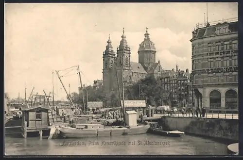 AK Amsterdam, Prins Hendrikkade met St. Nicolaaskerk