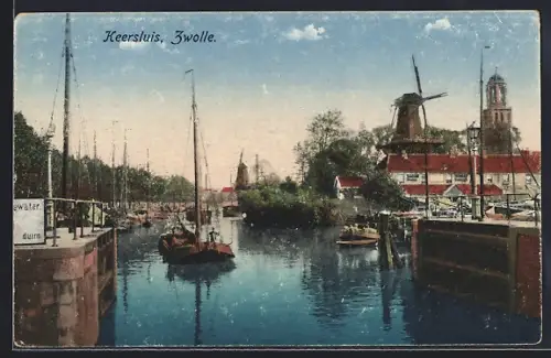 AK Zwolle, Keersluis mit Booten und Windmühle
