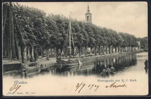 AK Muiden, Heerengracht met R. C. Kerk