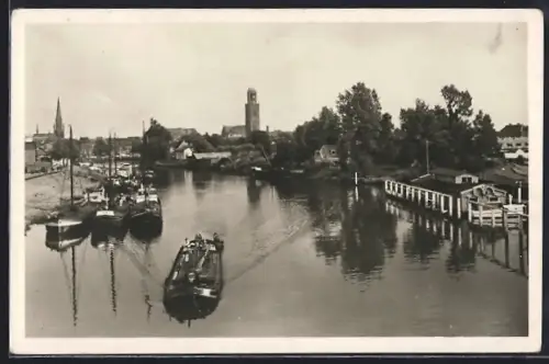 AK Zwolle, Zwarfe Water mit Binnenschiffen