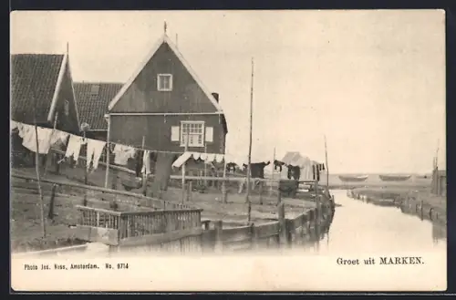 AK Marken, Häuser am Fluss, Wäsche auf der Leine