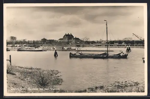 AK Gorinchem, Gezicht op het Station