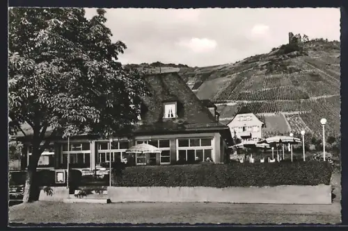 AK Lorch / Rhein, Lorcher Winzerhaus an der Landebrücke der Köln-Düsseldorfer Rheindampfer, Inh. H. Beck