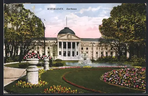 AK Wiesbaden, Kurhaus, Gartenanlage, Springbrunnen