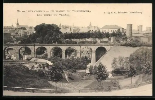 AK Luxembourg, Le viaduc du Bisserweg, Les Tours du Rham
