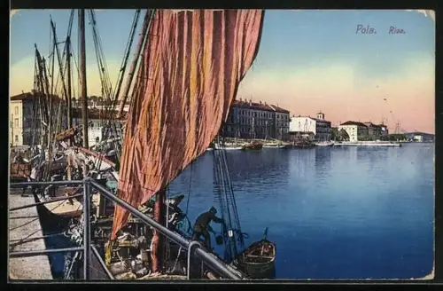 AK Pola, Riva, Partie am Hafen mit Segelschiffen