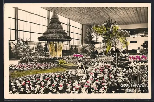 AK Berlin, Grüne Woche 1953, Ausstellungshalle mit Garten