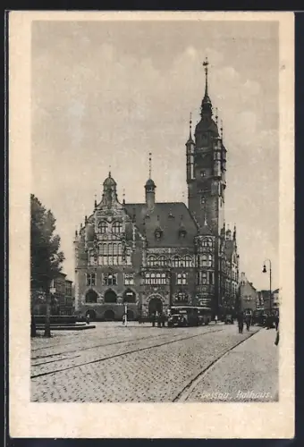 AK Dessau, Rathaus mit Strassenpartie