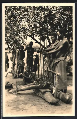 AK Forgerons, afrikanische Volkstypen, Fotograf Casimir Zagourski