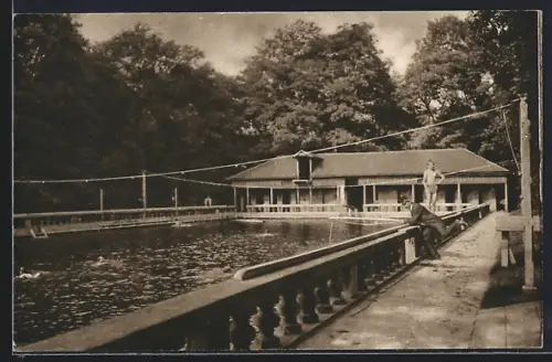 AK Wien, Theresianische Akademie, Schwimmschule